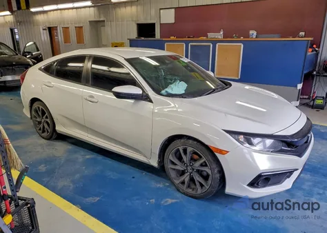 2020 Honda Civic Sport z USA, uszkodzony, nr VIN 2HGFC2F85LH589378